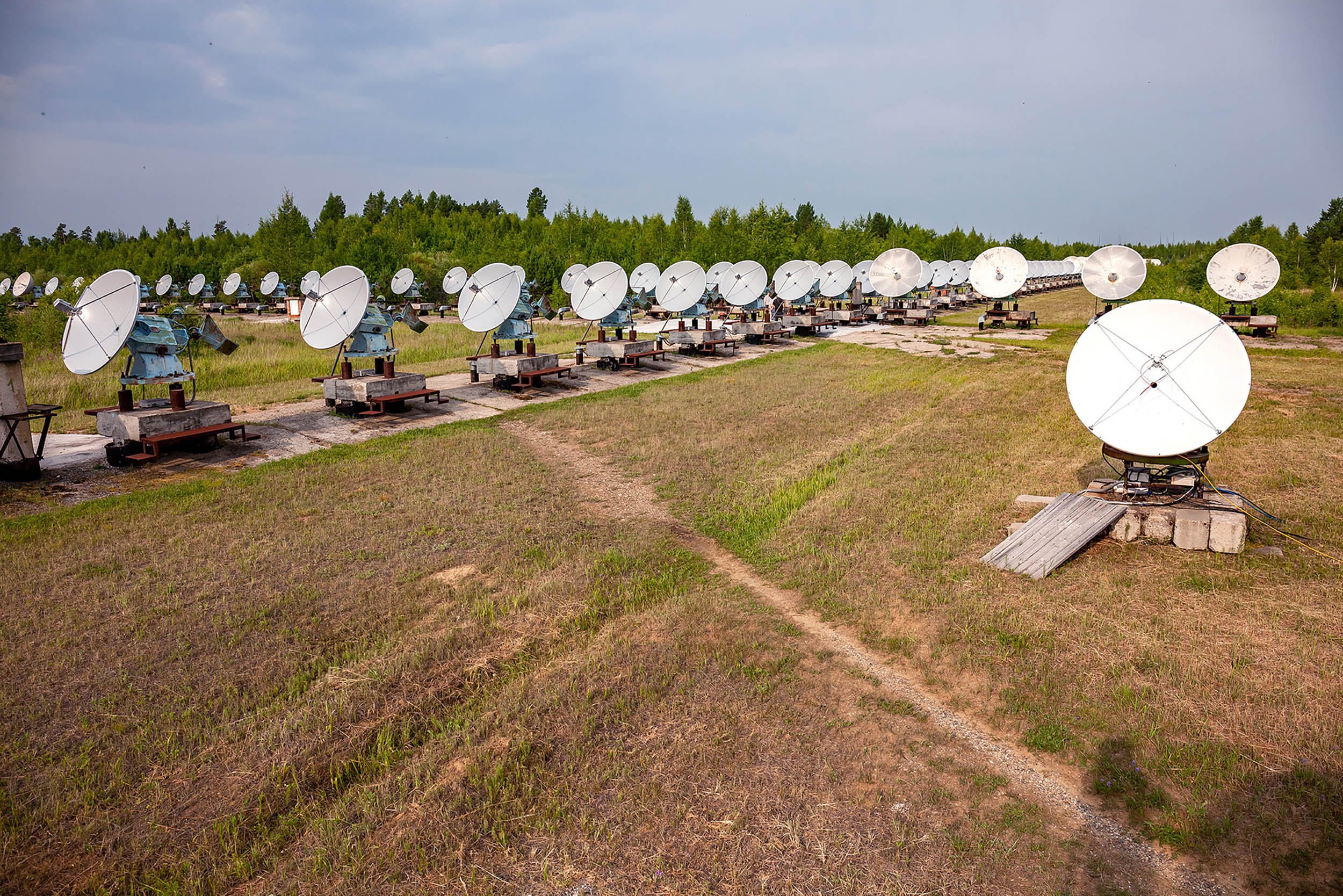  Сибирский солнечный радиотелескоп ИСЗФ СО РАН в урочище Бадары