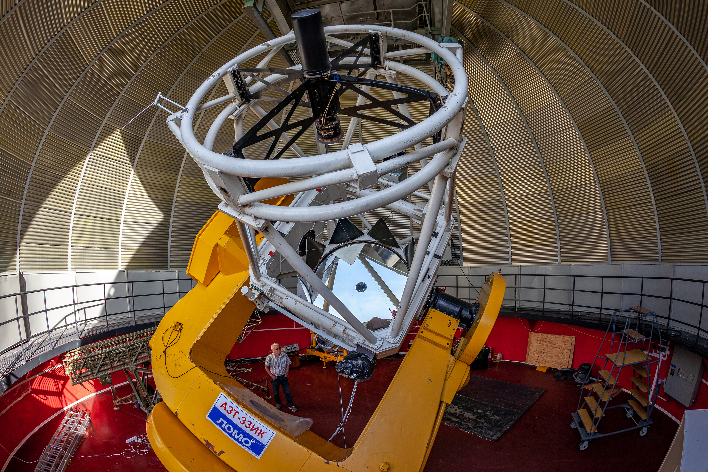 Первый и единственный в России инфракрасный телескоп АЗТ-33ИК Саянской солнечной обсерватории ИСЗФ СО РАН
